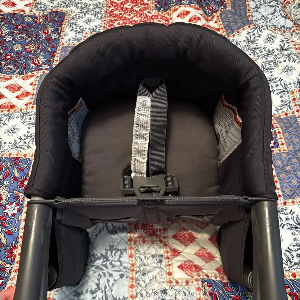 Portable Highchair - Picture 2 of 3